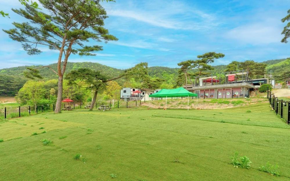 Boryeong Pinovista Pet Allowed Pension Exterior foto